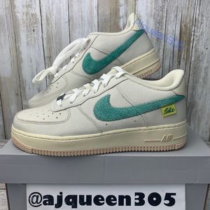 Nike Air Force 1 low AF1 Sail Green GS